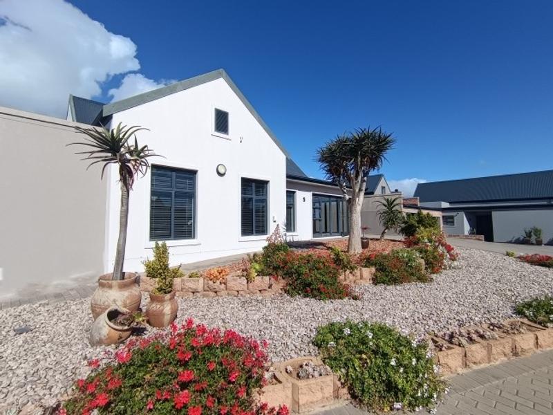 3 Bedroom Property for Sale in Hartenbos Central Western Cape